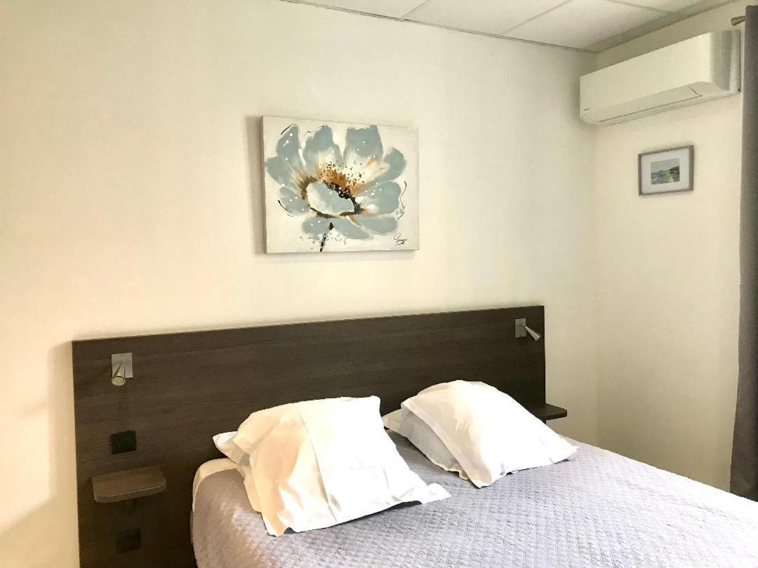 Hotel Restaurant Les Chasseurs Marine de Pietracorbara Ngoại thất bức ảnh