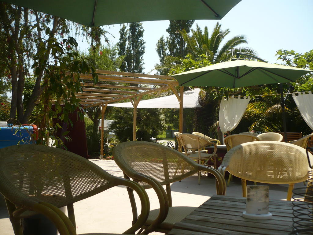 Hotel Restaurant Les Chasseurs Marine de Pietracorbara Ngoại thất bức ảnh